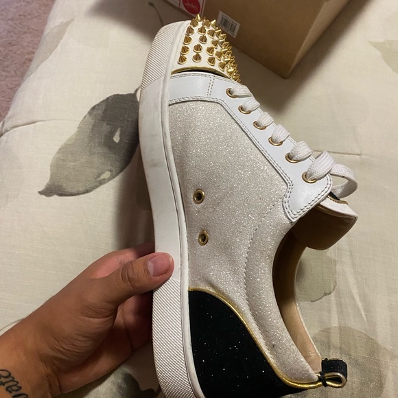 Christian Louboutin - Picture 6 of 13